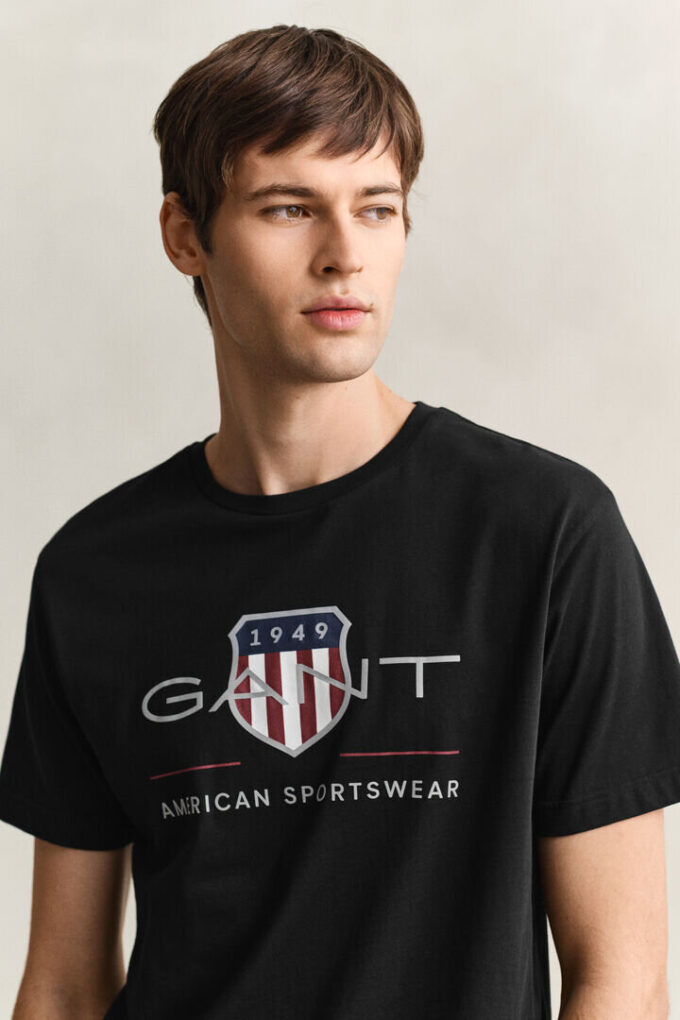 T-shirt Archive Shield