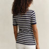 T-shirt com canelado às riscas