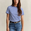 T-shirt com escudo às riscas
