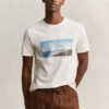 T-shirt com estampado paisagístico
