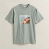 T-shirt com estampado paisagístico