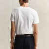 T-shirt de corte justo com decote em V e emblema