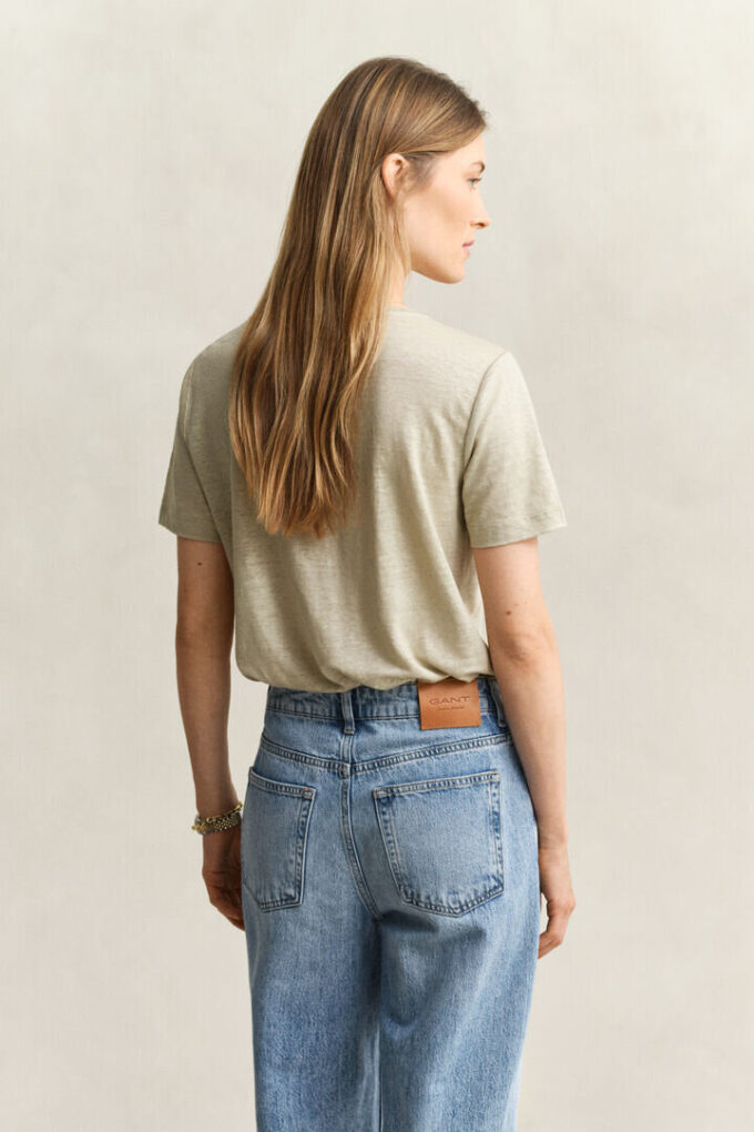 T-shirt de linho com decote em V