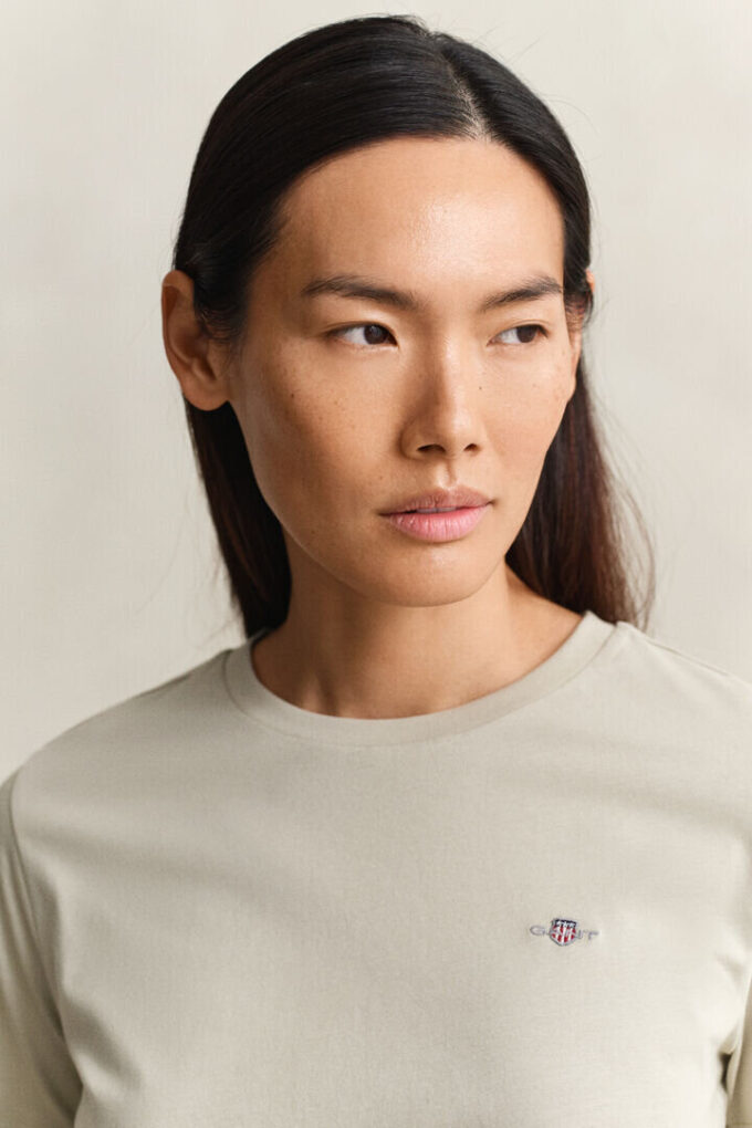 T-shirt Shield