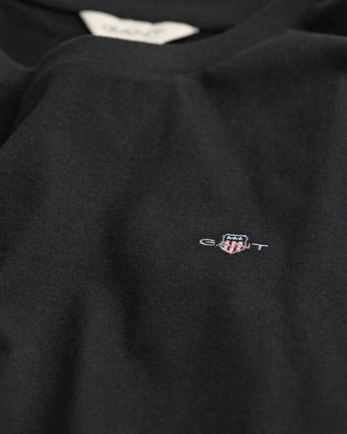 T-shirt Shield