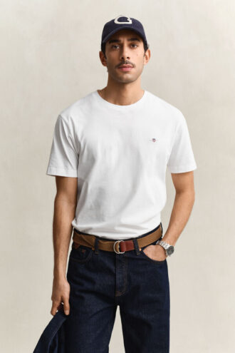 T-shirt Shield de corte regular