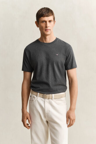 T-shirt Shield de corte regular