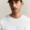 T-shirt Shield de corte regular