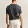 T-shirt Shield de corte regular