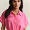 Vestido camisa de linho com mangas curtas