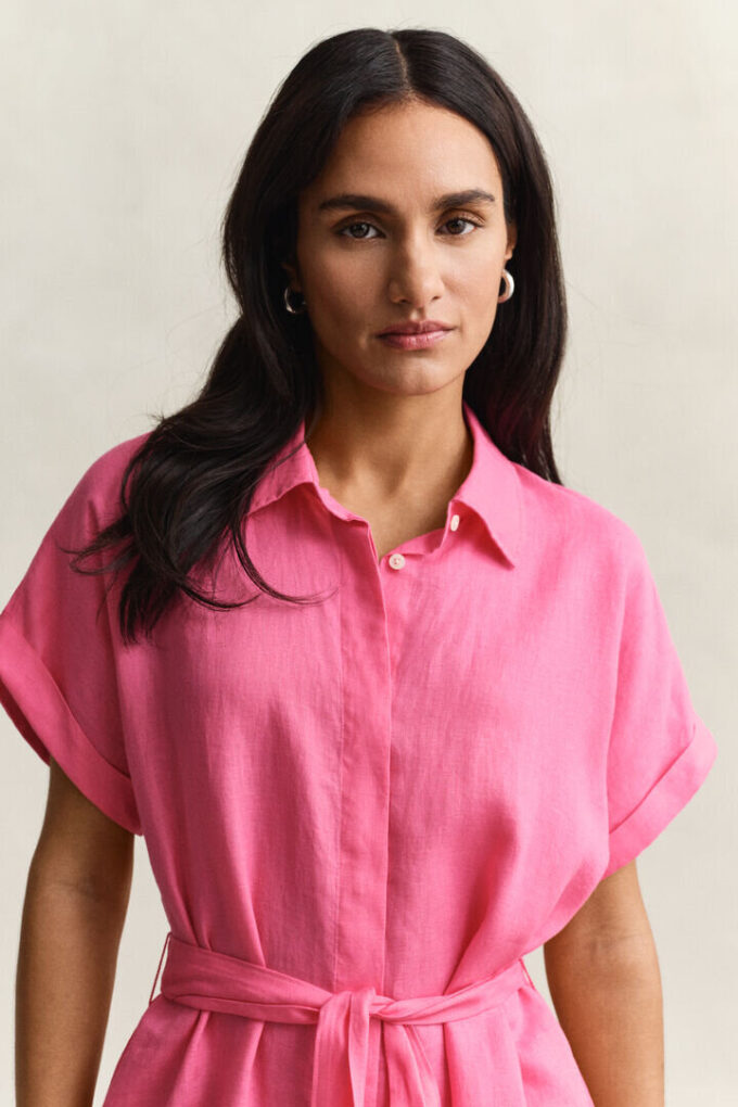 Vestido camisa de linho com mangas curtas