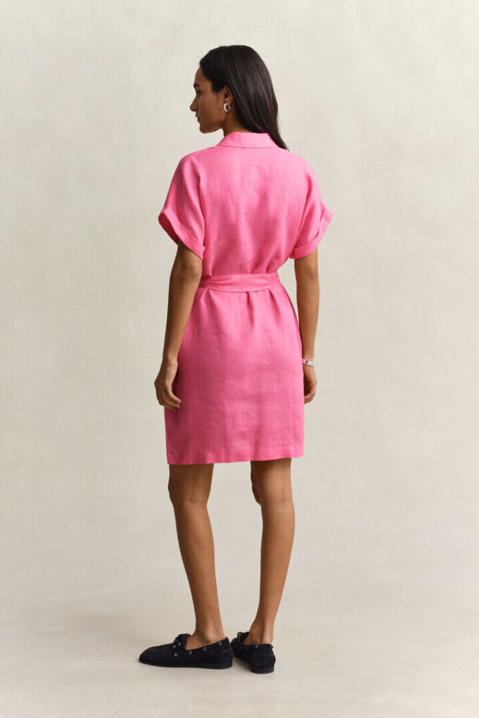 Vestido camisa de linho com mangas curtas