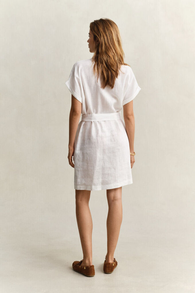 Vestido camisa de linho com mangas curtas