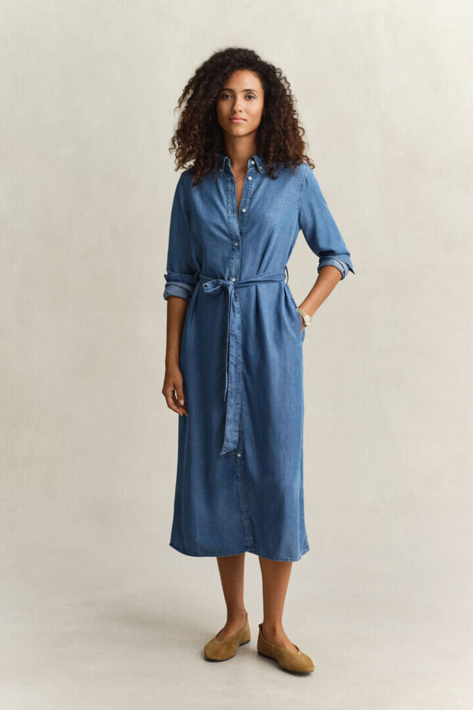 Vestido camisa em chambray