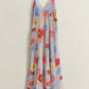 Vestido com alças e padrão floral