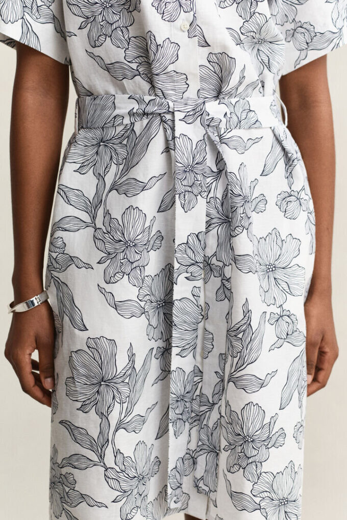 Vestido de camisa de linho com padrão floral