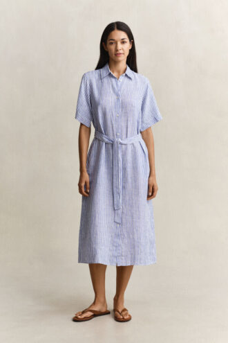 Vestido de camisa de linho às riscas