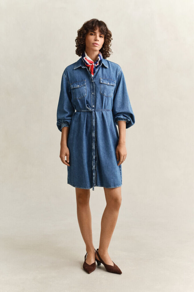 Vestido de camisa em ganga
