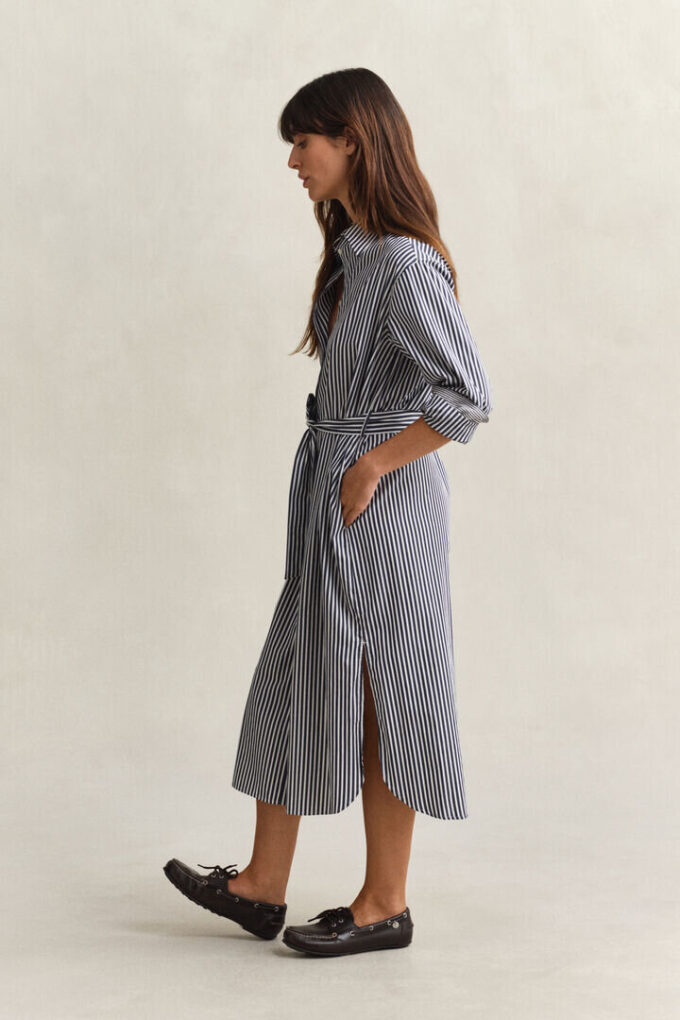 Vestido de camisa em popeline às riscas
