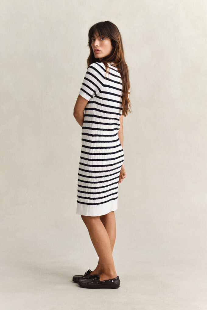 Vestido de malha trançada em algodão