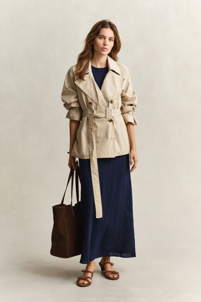 Vestido Midi de Linho com Corte em Bia