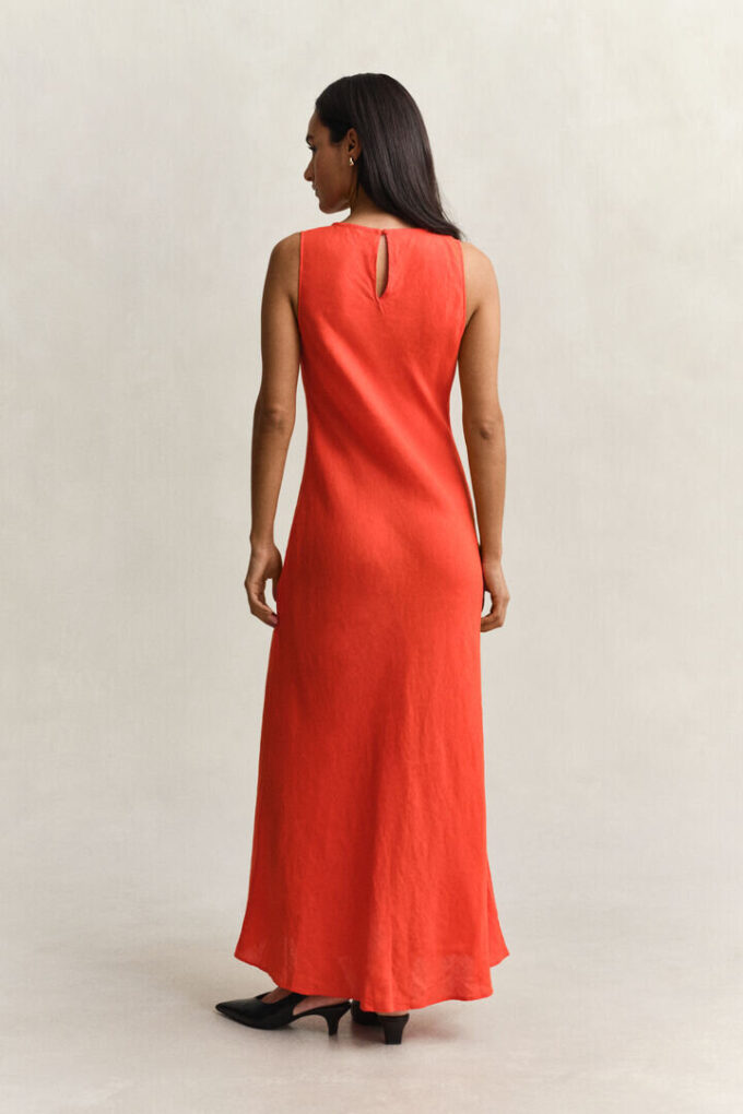 Vestido Midi de Linho com Corte em Bia